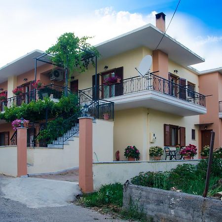 Nefeli Apartment Levidhion Bagian luar foto