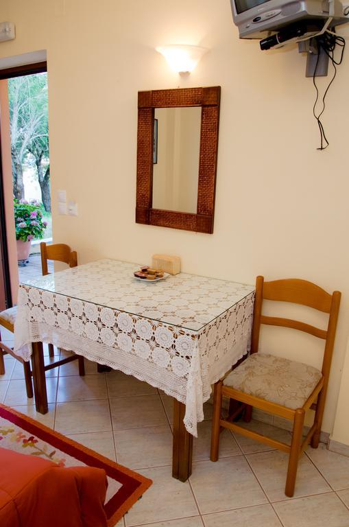Nefeli Apartment Levidhion Bagian luar foto